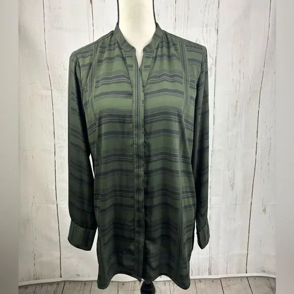 Ann Taylor Chic Green Striped Tunic Blouse with Hidden Button Placket - Picture 1 of 9